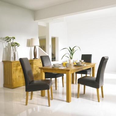 Bedford Table and 4 chairs