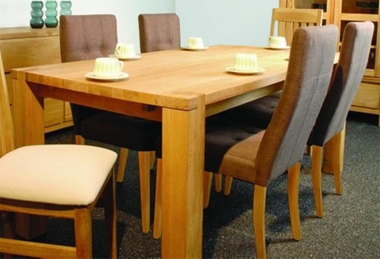 Table with 4 upholstered chairs only