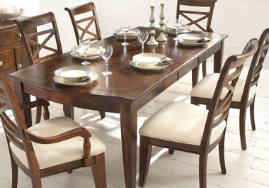 Townsend Extending table, 4 chairs & 2 free carvers