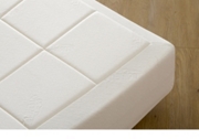 The Deluxe 22  by Tempur �