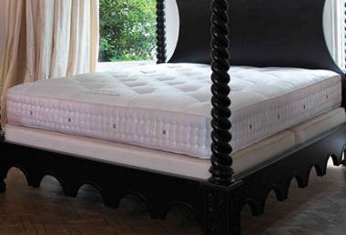Unbranded Vi-Spring Bedstead Superb Mattress 5`(150cm) zip/link mattress