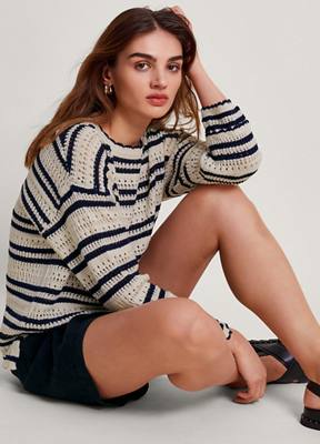 V Neck Jumper