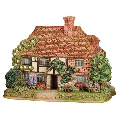Lilliput Lane Cobnut Cottage - Product number 1046403