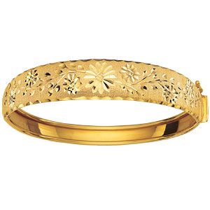 9ct gold Hinged Diamond-cut Bangle