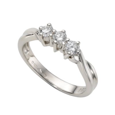 Platinum third carat diamond three stone ring - Product number 3056120