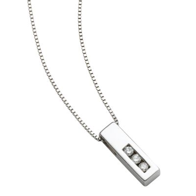 9ct white gold diamond pendant