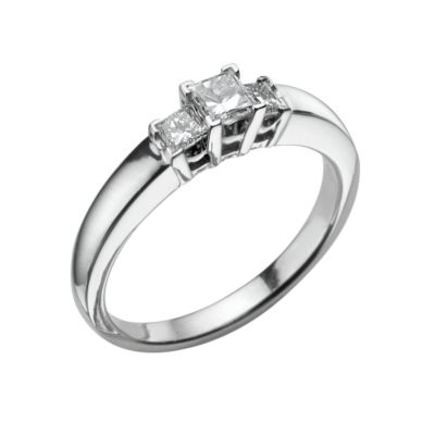 Platinum half carat princess cut certificated diamond three stone ring - Product number 4010701