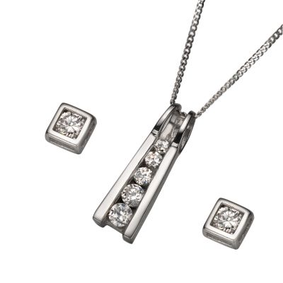 9ct White Gold Cubic Zirconia Bar Pendant