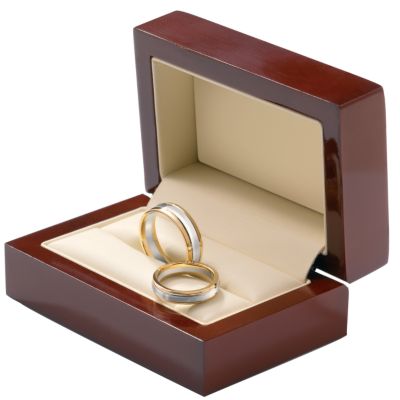 9ct two-colour gold box set wedding rings