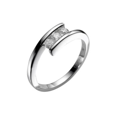 18ct white gold quarter carat diamond three stone ring - Product number 4690974