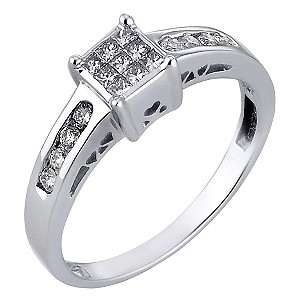 18ct White Gold 1/3 Carat Princessa Diamond Ring