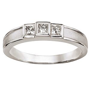 9ct White Gold 1/4 Carat Diamond Trilogy Ring
