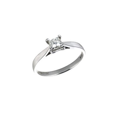 18ct white gold half carat diamond solitaire ring