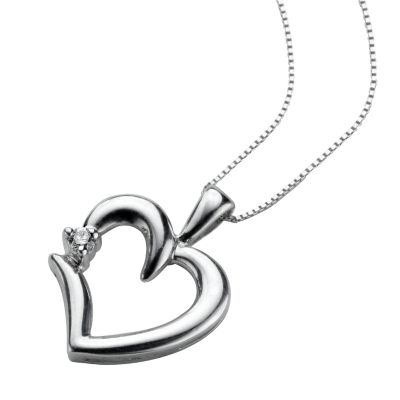 9ct white gold heart pendant