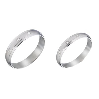 9ct White Gold 3 Stone Wedding Ring - Product number 5252458