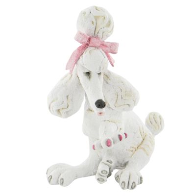 Grant Palmer has created the adorable figurines in the A Breed Apart range. The range embodies the character and individuality of every breed portrayed; each figurine is almost a caricature, with elongated feet and exaggerated features. They are utterly irresistible.