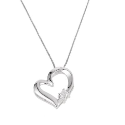 9ct white gold and diamond heart pendant - Product number 5591309