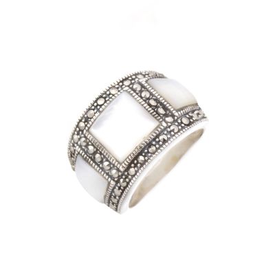 Sterling silver mother of pearl ring - size N - Product number 5704936
