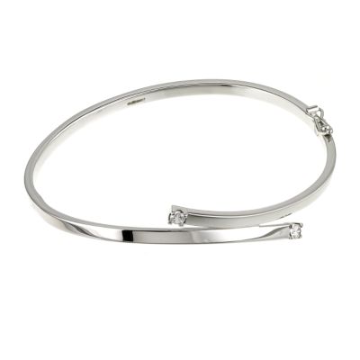 9ct white gold cubic zirconia kiss bangle - Product number 5775337