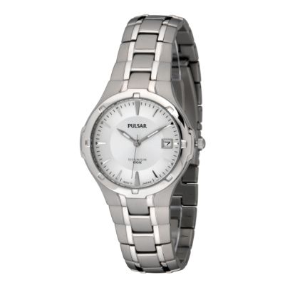 Pulsar Men` Titanium White Dial Bracelet Watch