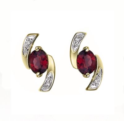 9ct Yellow Gold Garnet Cubic Zirconia Stud