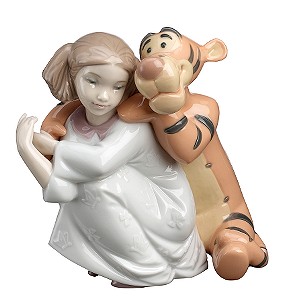 Disney - Hugs with Tigger