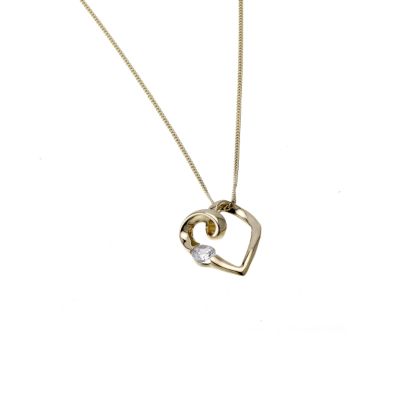 9ct yellow gold cubic zirconia heart pendant - Product number 6168396
