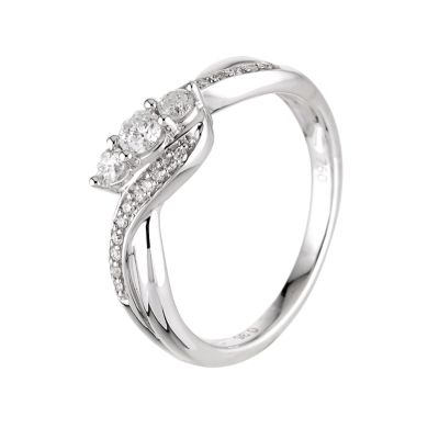 3 stone diamond engagement rings uk
