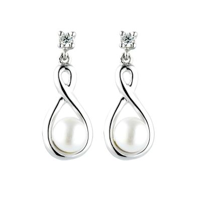 9ct White Gold Freshwater Pearl Cubic Zirconia