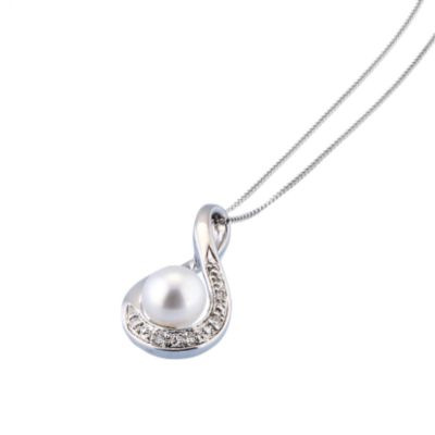 Secrets of the Sea 9ct White Gold Cultured Freshwater Pearl Pendant