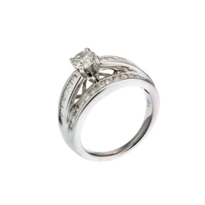 18ct white gold 1.5 carat round brilliant diamond ring