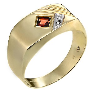 Mens 9ct Yellow Gold Garnet and Diamond Ring