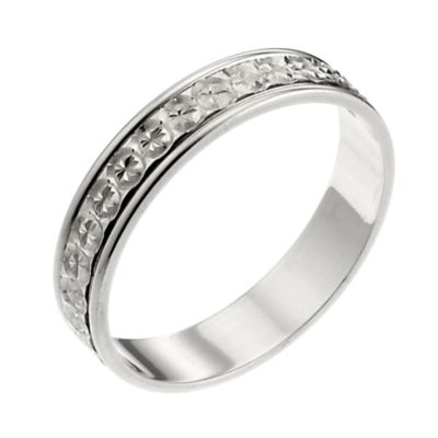 9ct White Gold Patterned Wedding Ring