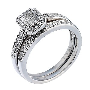 ... White Gold Half Carat Diamond Bridal Ring Set - Product number 6665985