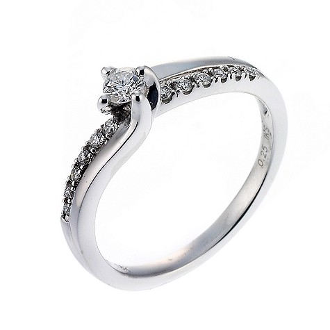 18ct white gold quarter carat diamond solitaire ring