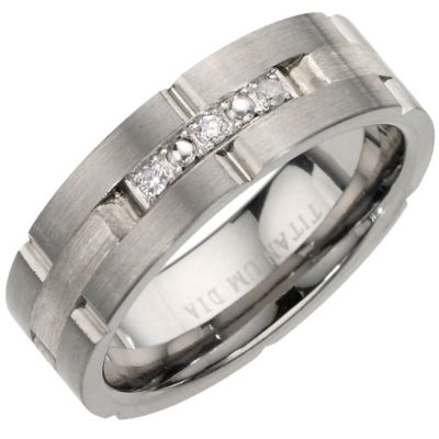 Titanium silver and diamond ring