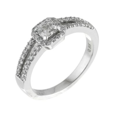 Octelle 18ct white gold two third carat diamond ring - Product number 6722679