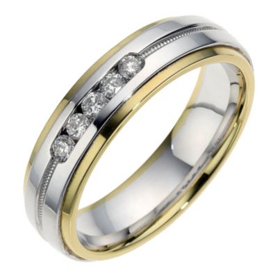 Unbranded 18ct Gold Sterling Silver And Diamond Ring. 6m.