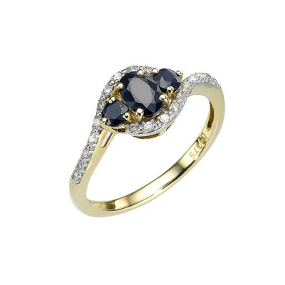 9ct Gold Diamond and Black Sapphire Ring
