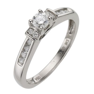 Platinum 40pt Diamond Cluster Ring