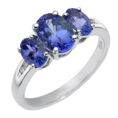 18ct white gold one &amp; a half carat diamond &amp; tanzanite ring