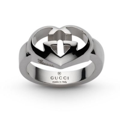 Ring with GG heart detail