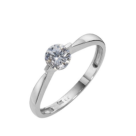 9ct white gold solitaire ring made with Swarovski Zirconia