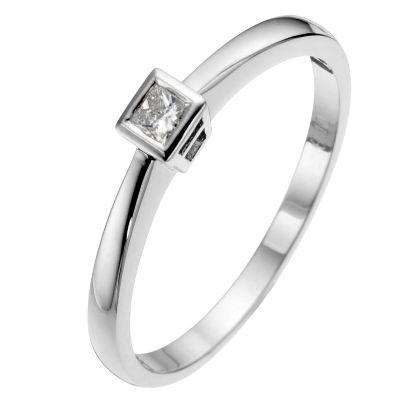 9ct white gold diamond solitaire ring - Product number 8641153