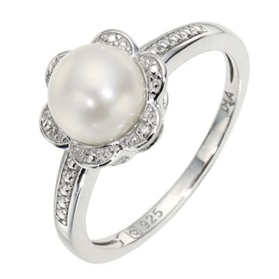 Silver & Diamond Flower Ring - Product number 8646171