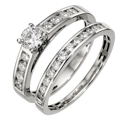 Platinum 1 carat diamond cluster bridal set - Product number 8792267