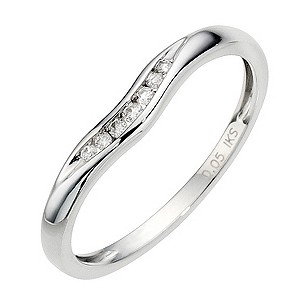 9ct White Gold Diamond Shaped Band9ct White Gold Diamond Shaped Band