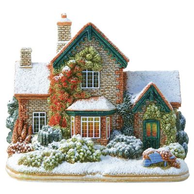Lilliput Lane Christmas Collectible Figurine - Product number 8922411