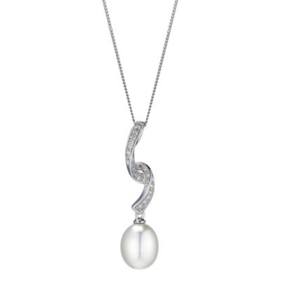 9ct white gold, pearl & diamond 18" pendant - Product number 8983577