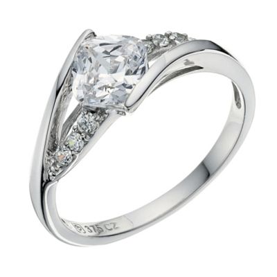 9ct white gold crossover ring